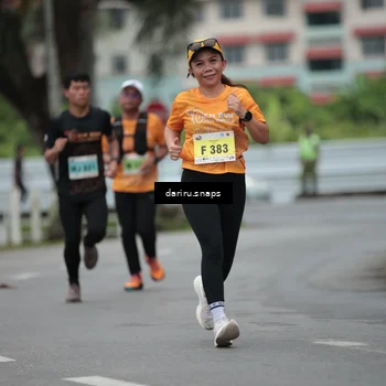 Runner Photo 8566212