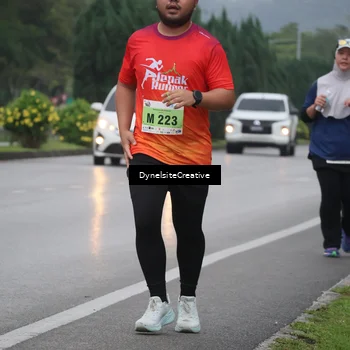 Runner Photo 8566239