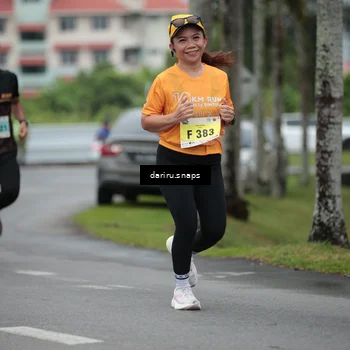 Runner Photo 8566241