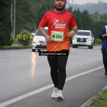 Runner Photo 8566248