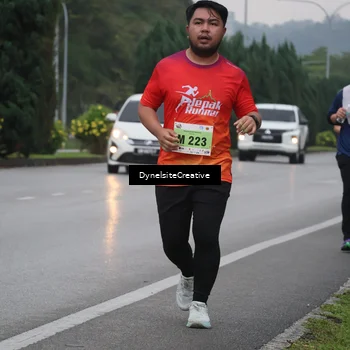 Runner Photo 8566249