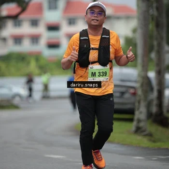 Runner Photo 8566273