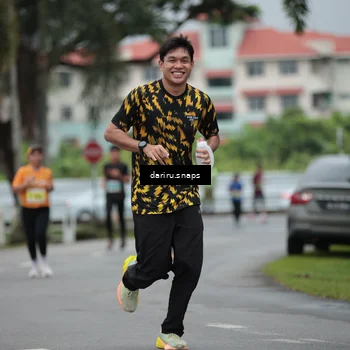 Runner Photo 8566281