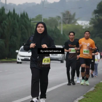 Runner Photo 8566328
