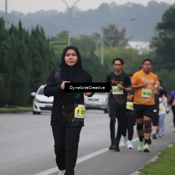Runner Photo 8566331