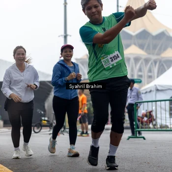 Runner Photo 8566343
