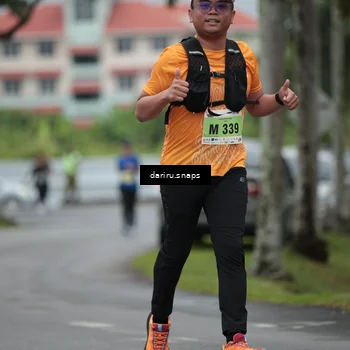 Runner Photo 8566353
