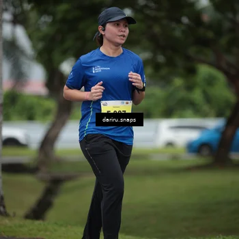 Runner Photo 8566358