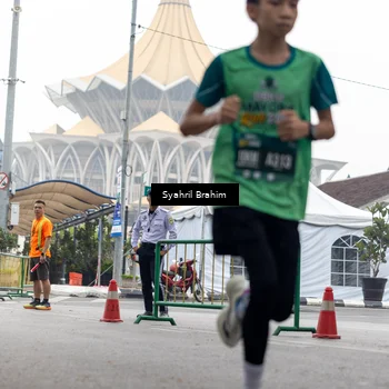 Runner Photo 8566372
