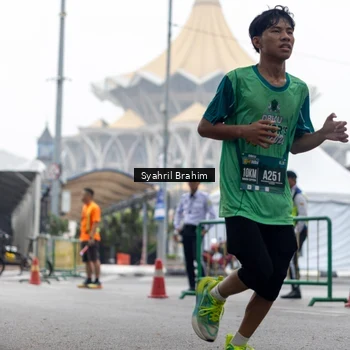 Runner Photo 8566377