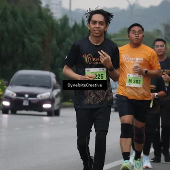 Runner Photo 8566378