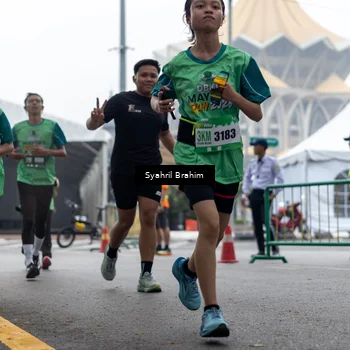 Runner Photo 8566384