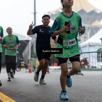 Runner Photo 8566385