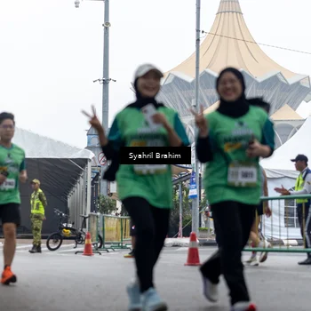Runner Photo 8566395