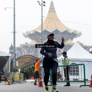 Runner Photo 8566405
