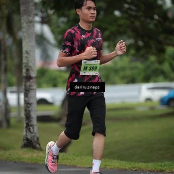 Runner Photo 8566414