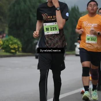 Runner Photo 8566425