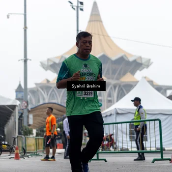Runner Photo 8566433
