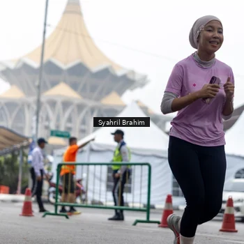 Runner Photo 8566446