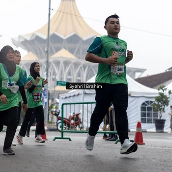 Runner Photo 8566474