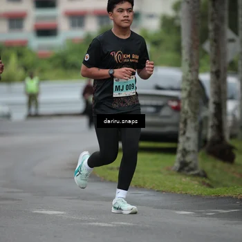 Runner Photo 8566484