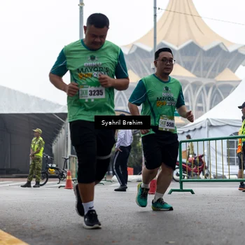 Runner Photo 8566492