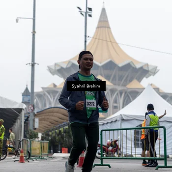 Runner Photo 8566499