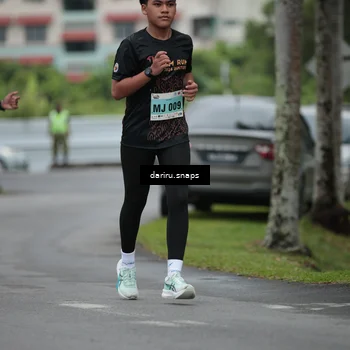 Runner Photo 8566500