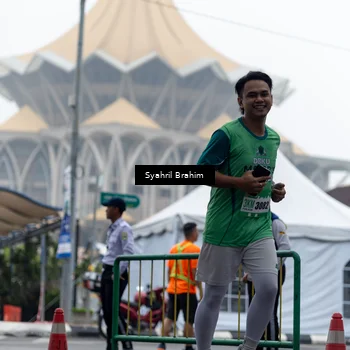Runner Photo 8566531