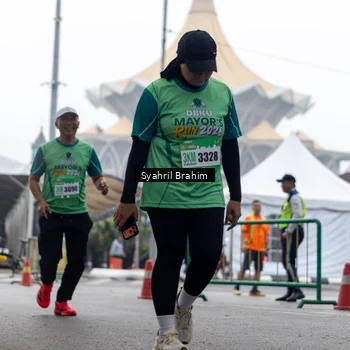Runner Photo 8566536