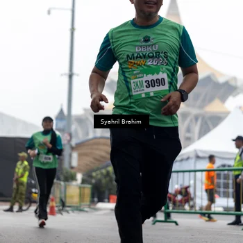 Runner Photo 8566538