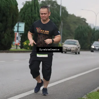Runner Photo 8566541