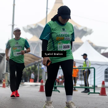 Runner Photo 8566542