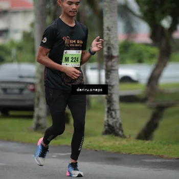 Runner Photo 8566547