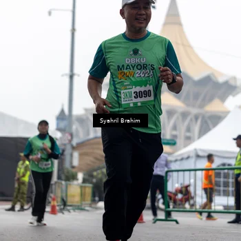 Runner Photo 8566549