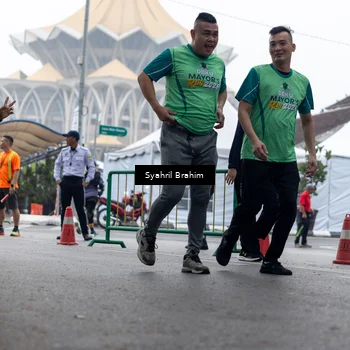 Runner Photo 8566573
