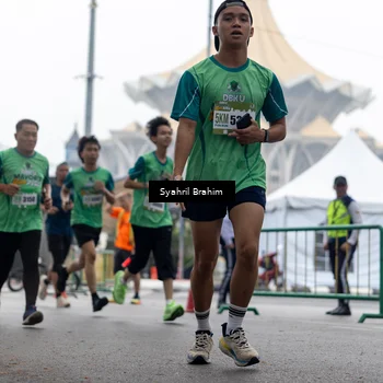Runner Photo 8566591
