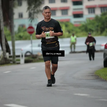Runner Photo 8566600