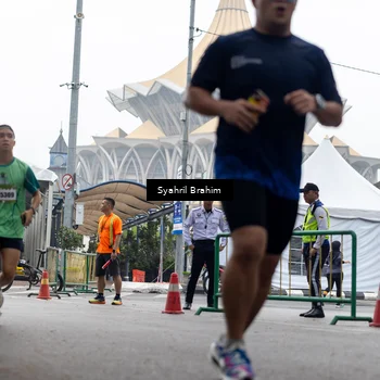 Runner Photo 8566611