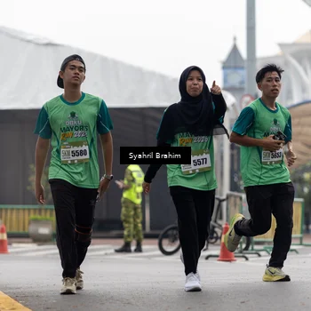 Runner Photo 8566613