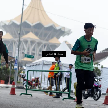 Runner Photo 8566616