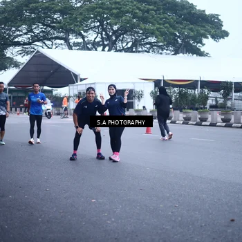 Runner Photo 8566626