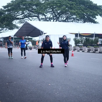 Runner Photo 8566628