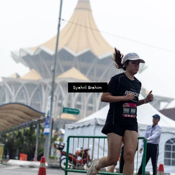 Runner Photo 8566633