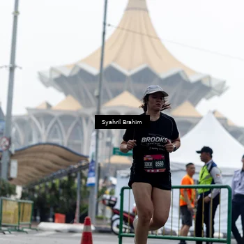 Runner Photo 8566639