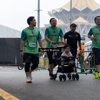 Runner Photo 8566652