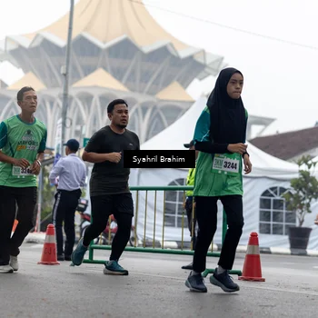 Runner Photo 8566678