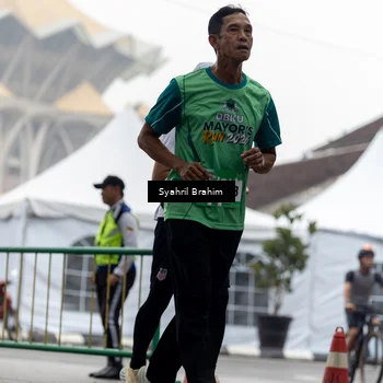 Runner Photo 8566684