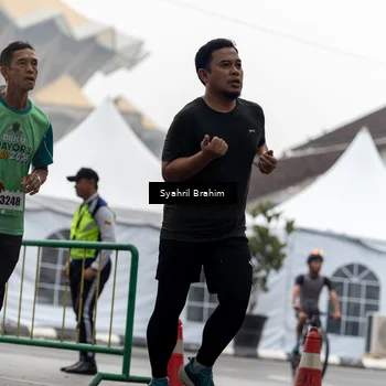 Runner Photo 8566685