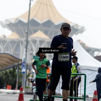 Runner Photo 8566690